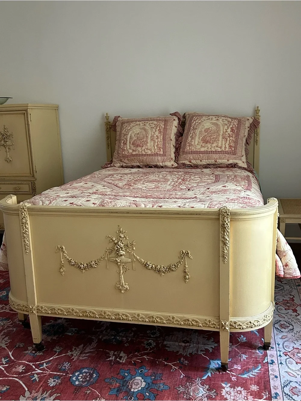 French countryside red and Cream Toile Quilted Bedding Set with Pillow Shams